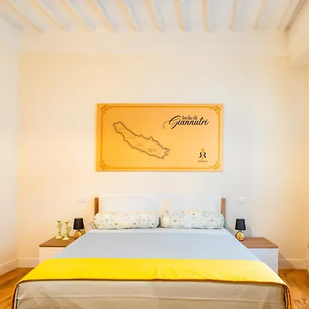 Residenza Ricasoli Centro Storico 3*